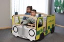 Drewniany ambulans meble dla dzieci wyposażenie auto karetka zabawka Micki MICKI