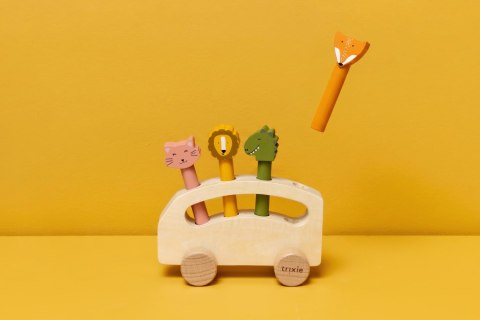 Drewniany autobus ze zwierzątkami pop-up Trixie Baby